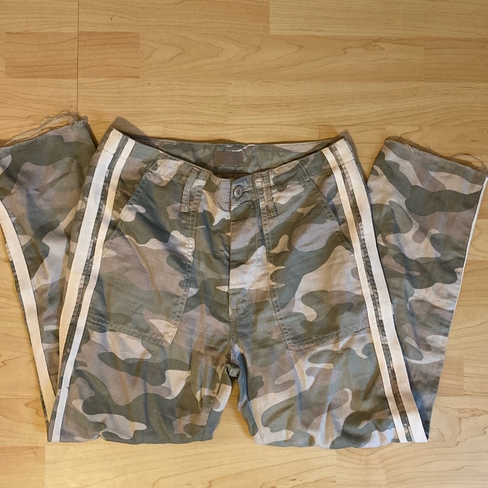 Mother Shaker Cut Fray Desert Pants - Size 26 -